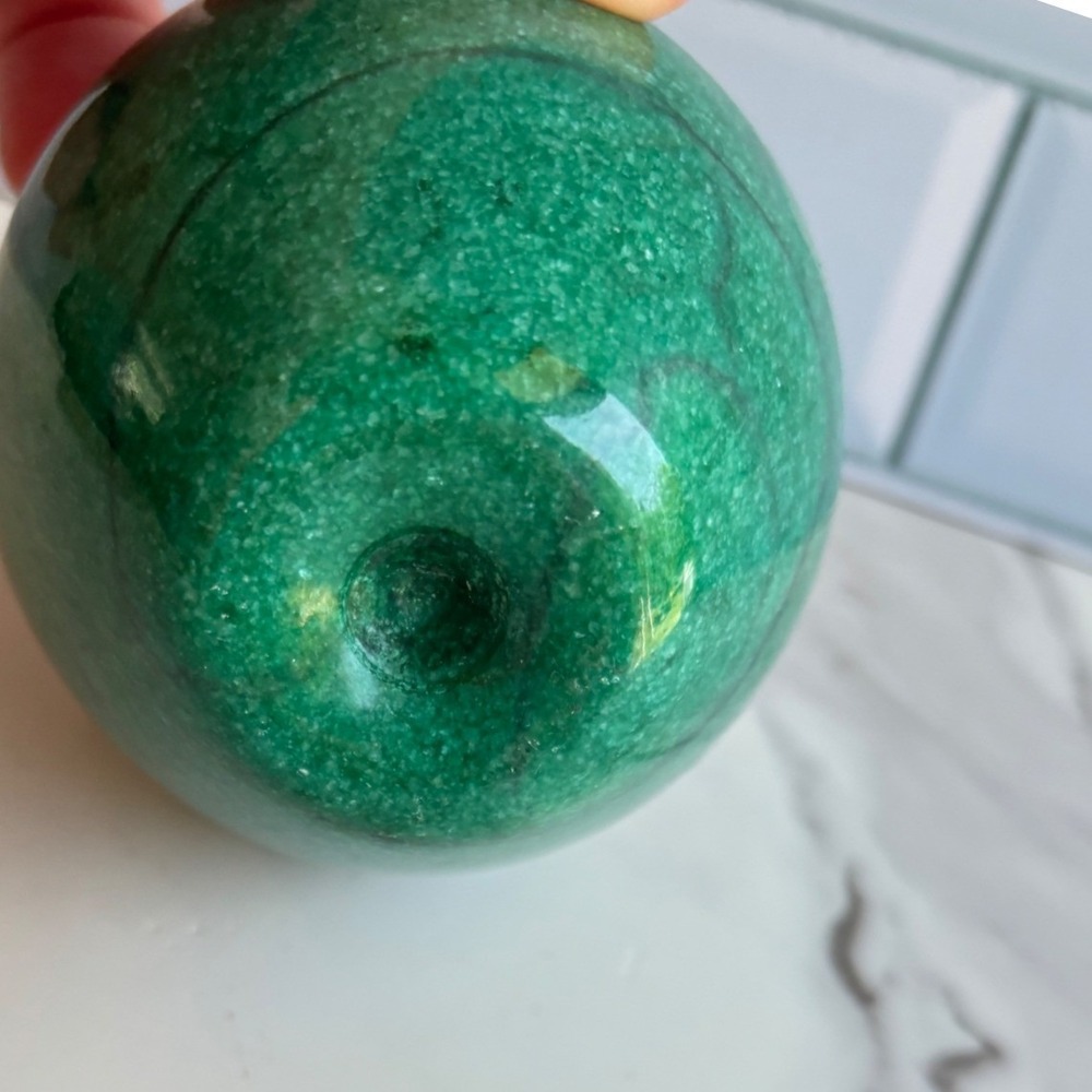 Vintage Green Marble Apple Paperweight Solid Stone Desk Decor with Stem Boxed - Picture 3 of 7